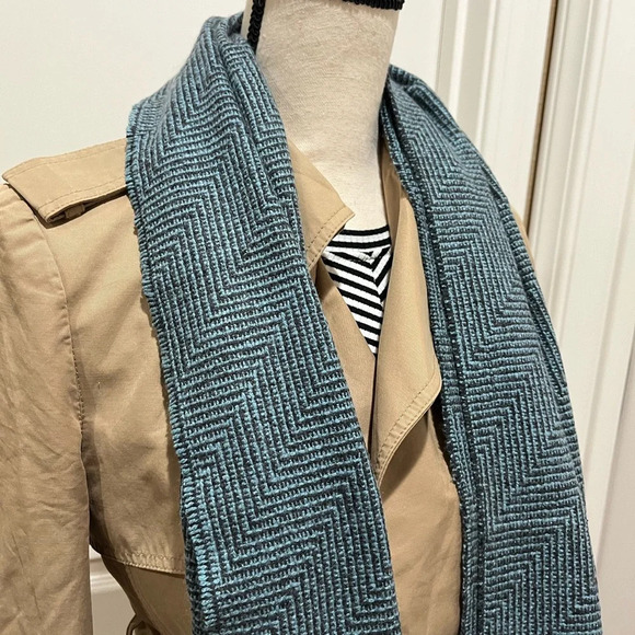 MCM NWT Scarf - Picture 4 of 7